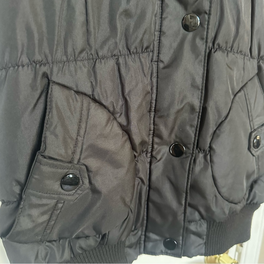 VTG Ashley Black Puffer Vest-Small-Faux Fur Hoodie-Streetwear Y2K Grunge - Picture 9 of 9